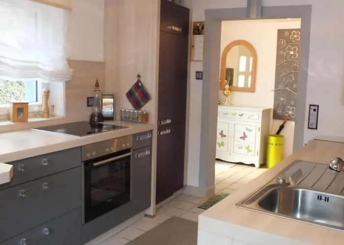 Casa vacanze Komfortables Mit Garten Und Parkplatz In Unmittelbarer Naehe Zum By Interhome Landau an der Isar