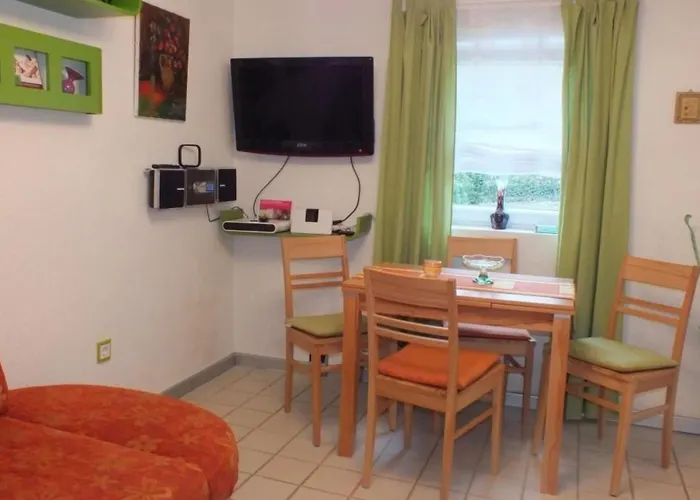 Komfortables Mit Garten Und Parkplatz In Unmittelbarer Naehe Zum By Interhome Casa vacanze